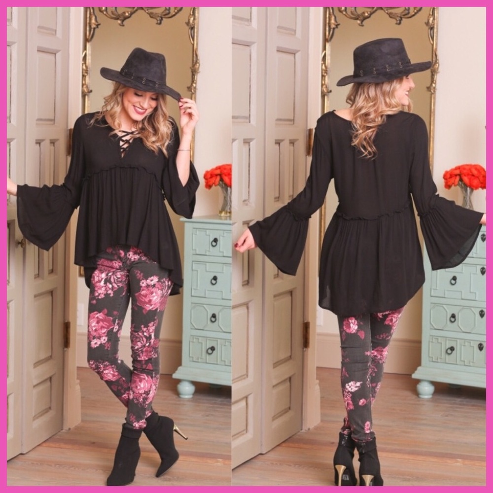 H/P 11/25 💝CROSS FRONT TUNIC IN BLACK💝 - Picture 2 of 2